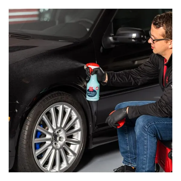 Griot\'s Garage 10691 Brilliant Finish Synthetic Clay – Creates a Smooth Paint Surface & Lasts Longer Than Traditional Clay Bars While Working Faster, Lubricate with Detail Spray or Car Wash Solution
