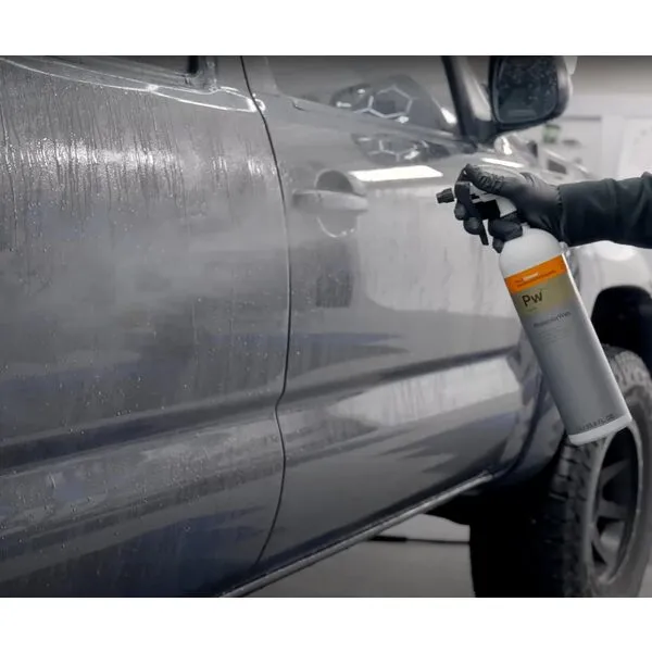 KOCHCHEMIE ProtectorWax High Gloss; Long-term Water Repellence; Easy-to-Clean Performance; Covers Fine Scratches; Protects Against Fading (1 Liter)