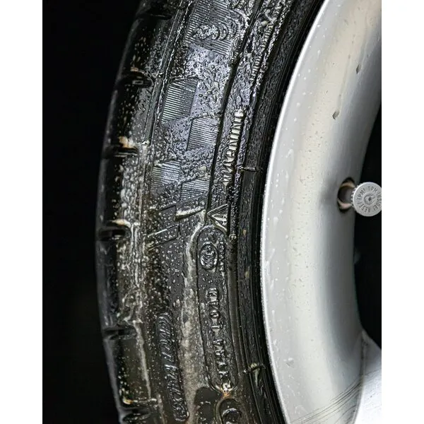 Gyeon Tire Cleaner 500ml - Tire and Rubber Cleaner - Remove Old Tire Shine and Dressings Easily - Deep Clean Tires and Rubber Trim - Safe on All Wheel and Tire Finishes