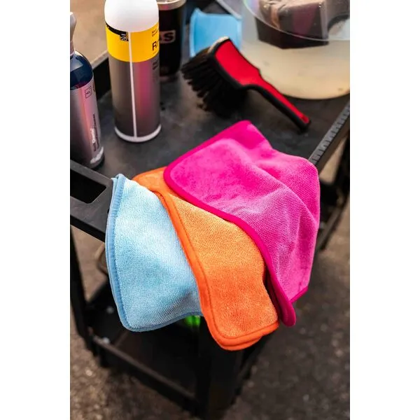 The Rag Company - Premium FTW - 70/30 Blend Microfiber Cleaning Towels for Glass, Windows, Mirrors, Polished Surfaces - Streak-Free - Scratchless, 16