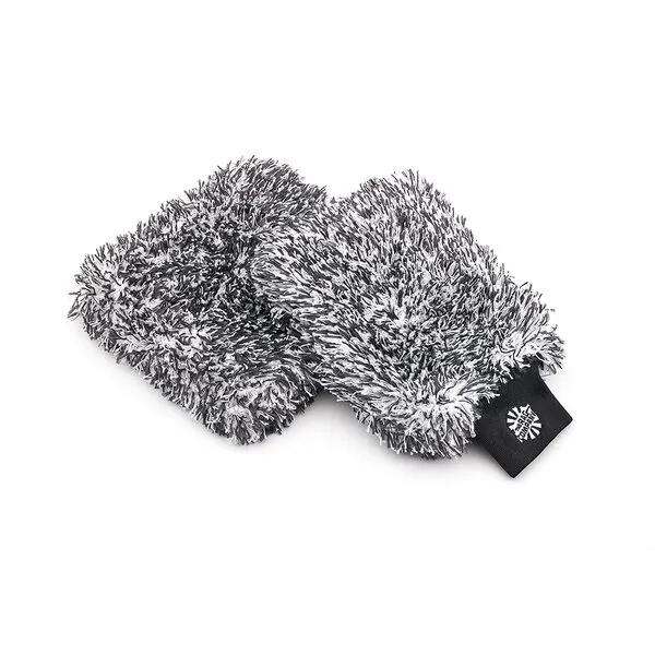 The Rag Company - The Cyclone Ultra Wash Mitt 8in x 9in and Cyclone Ultra Wash Pad 10in x 10in - 70/30 Blend Korean Microfiber, Foam Padding, Scratch-Free, Lint-Free, Black (2-Pack)