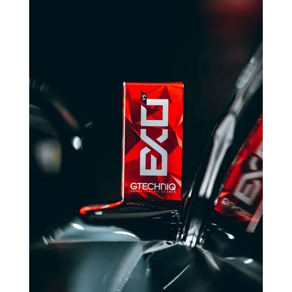 Gtechniq - EXO Ultra Durable Hydrophobic Coating v5 - Protect Your Paint, Add Gloss, Repel Contaminants, Resists Chemicals, Get Rid of Water-Spots (50 milliliters)