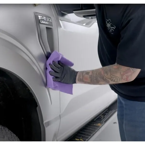 Gtechniq - Halo V2 - Flexible Paint, PPF, and Vinyl Protection; Safe for All Types of Wraps/PPF: Gloss, Satin, and Matte finishes, Plus self-Healing - 50ml