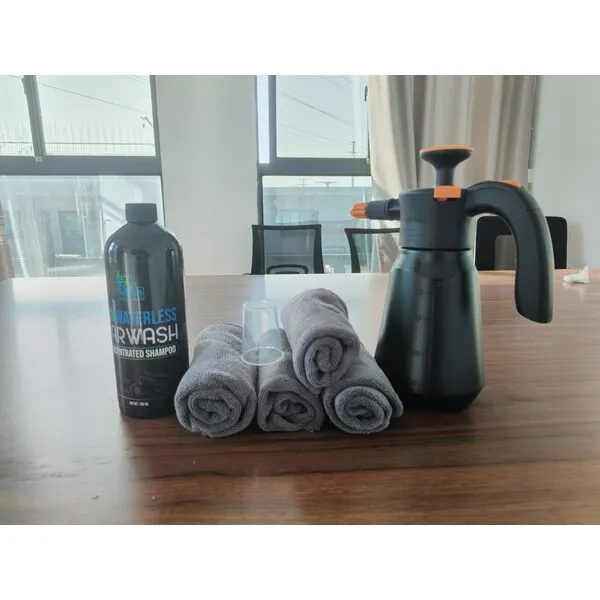 EZ eco wash Waterless Car Wash Kit - 1:20 Premium Car Shampoo with 1L Spray Can & 4 Microfiber Towels - Eco-Friendly 1L-Water Cleaning for All Vehicle Surfaces